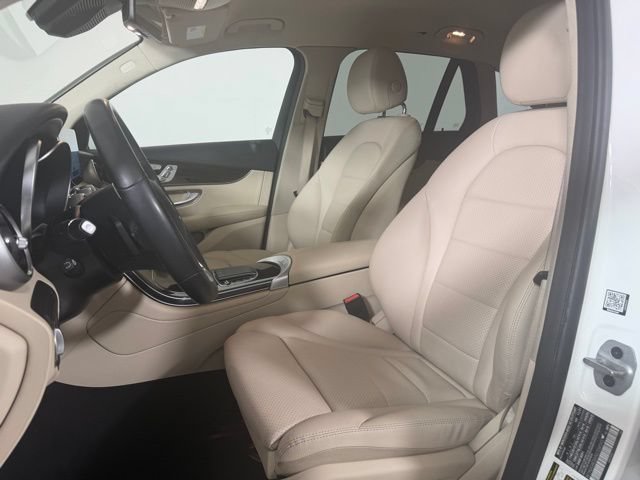 Used 2022 Mercedes-Benz GLC 300 4MATIC image 18