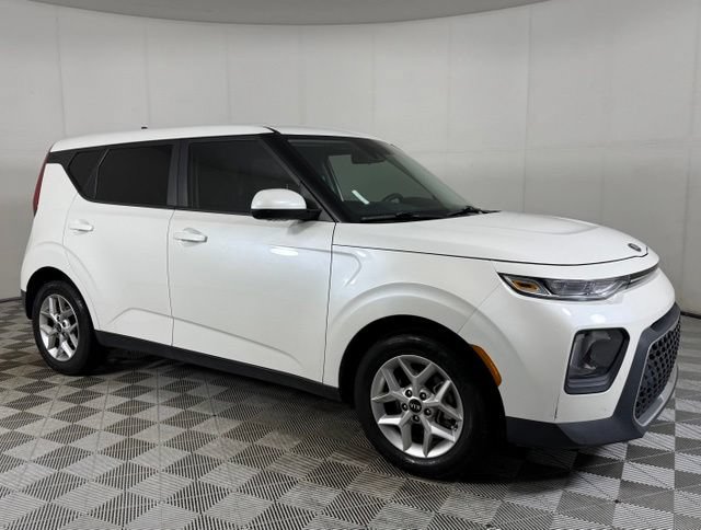 Used 2021 Kia Soul S FWD image 10