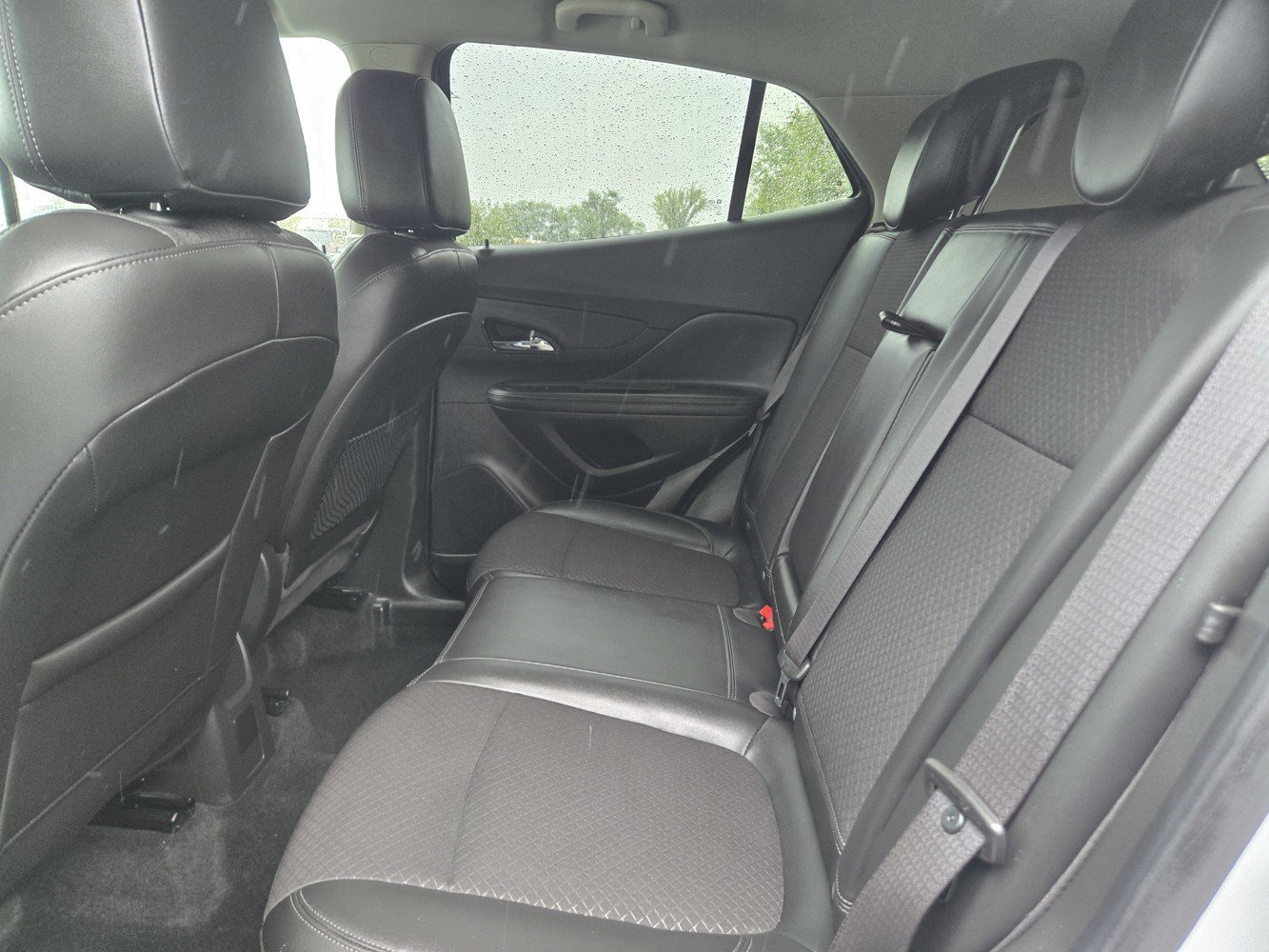 Used 2017 Buick Encore Preferred FWD image 29