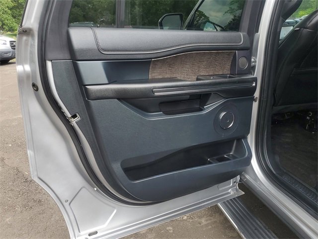 Used 2021 Ford Expedition Max Limited image 24