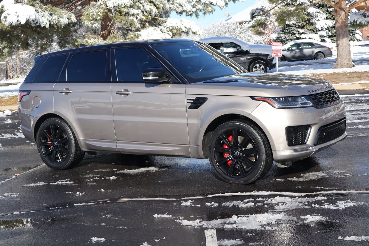 Used 2021 Land Rover Range Rover Sport HSE Dynamic image 2