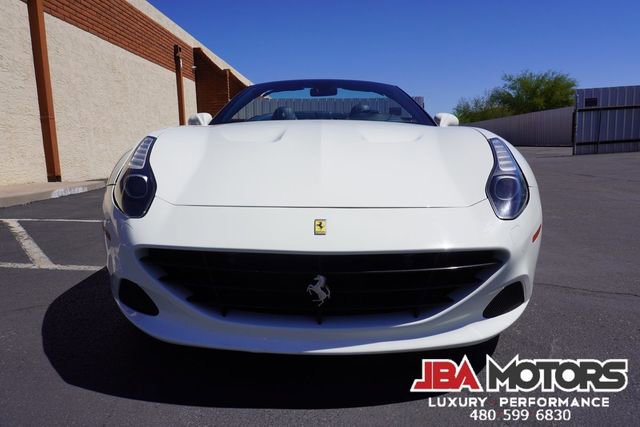 Used 2015 Ferrari California T image 63