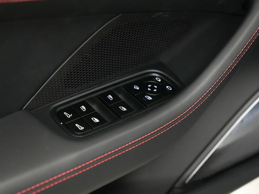 Used 2025 Porsche Panamera GTS image 24