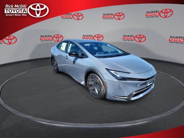 New 2026 Toyota Prius Plug-In Hybrid image 2