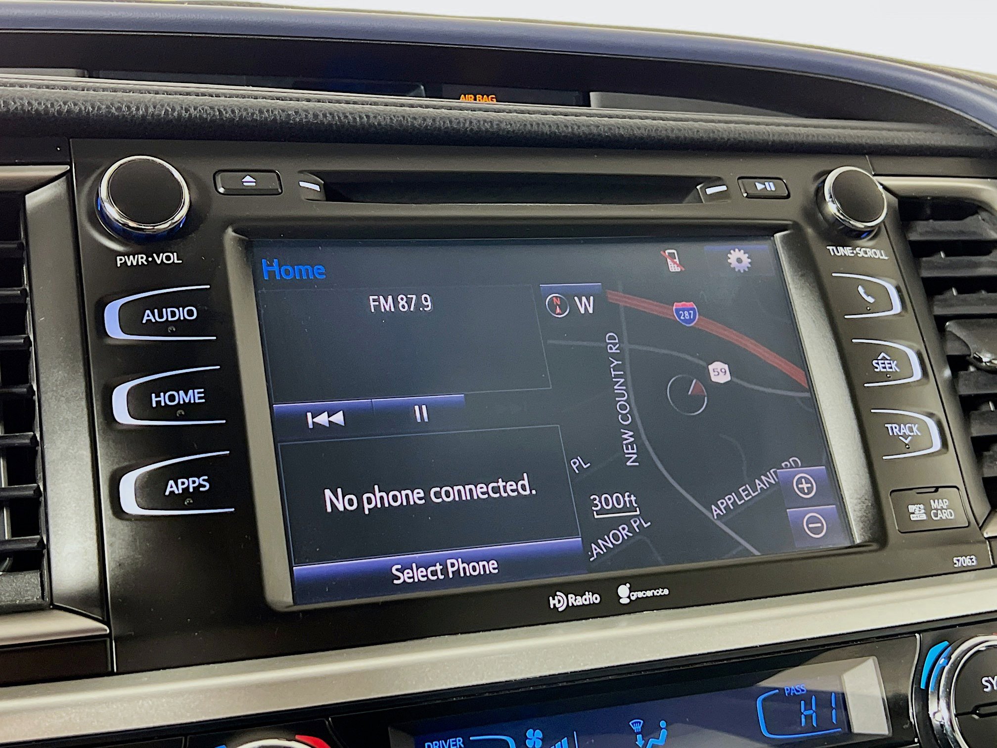 Used 2015 Toyota Highlander XLE image 15