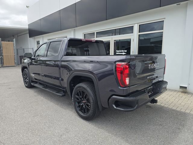 Certified 2022 GMC Sierra 1500 Elevation w/ LPO, Elevation Black Package RWD image 5