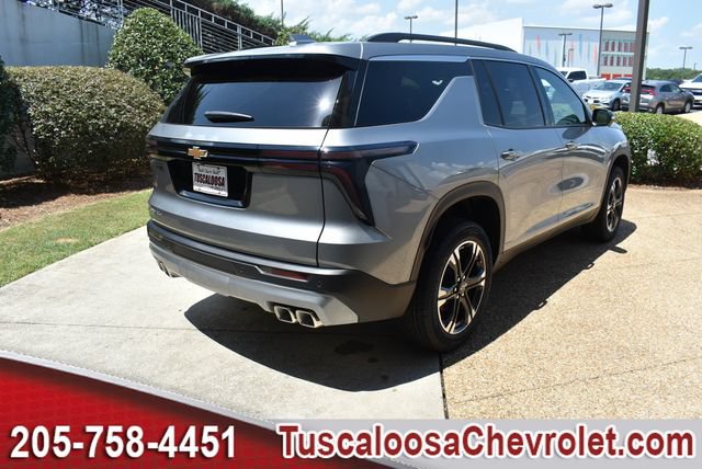 New 2027 Chevrolet Traverse LT w/ Sun and Wheel Package FWD image 12
