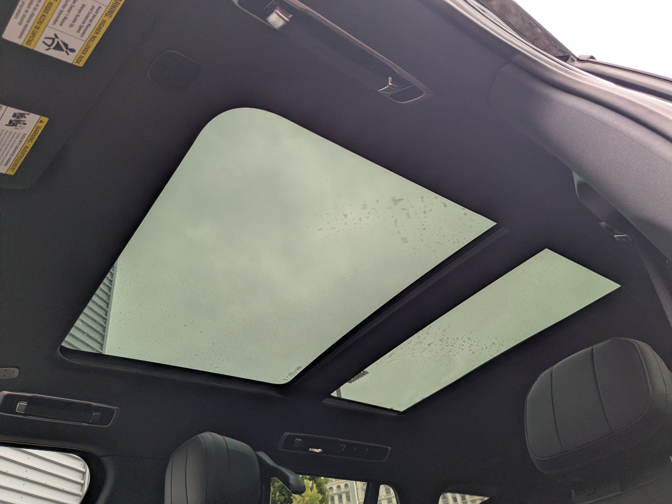 New 2026 Land Rover Range Rover Long Wheelbase SE AWD/4WD image 25