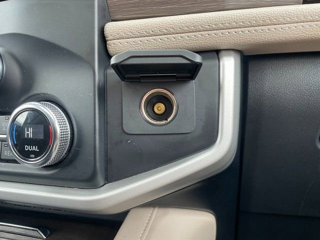 Certified 2023 Ford Expedition Max Limited image 32