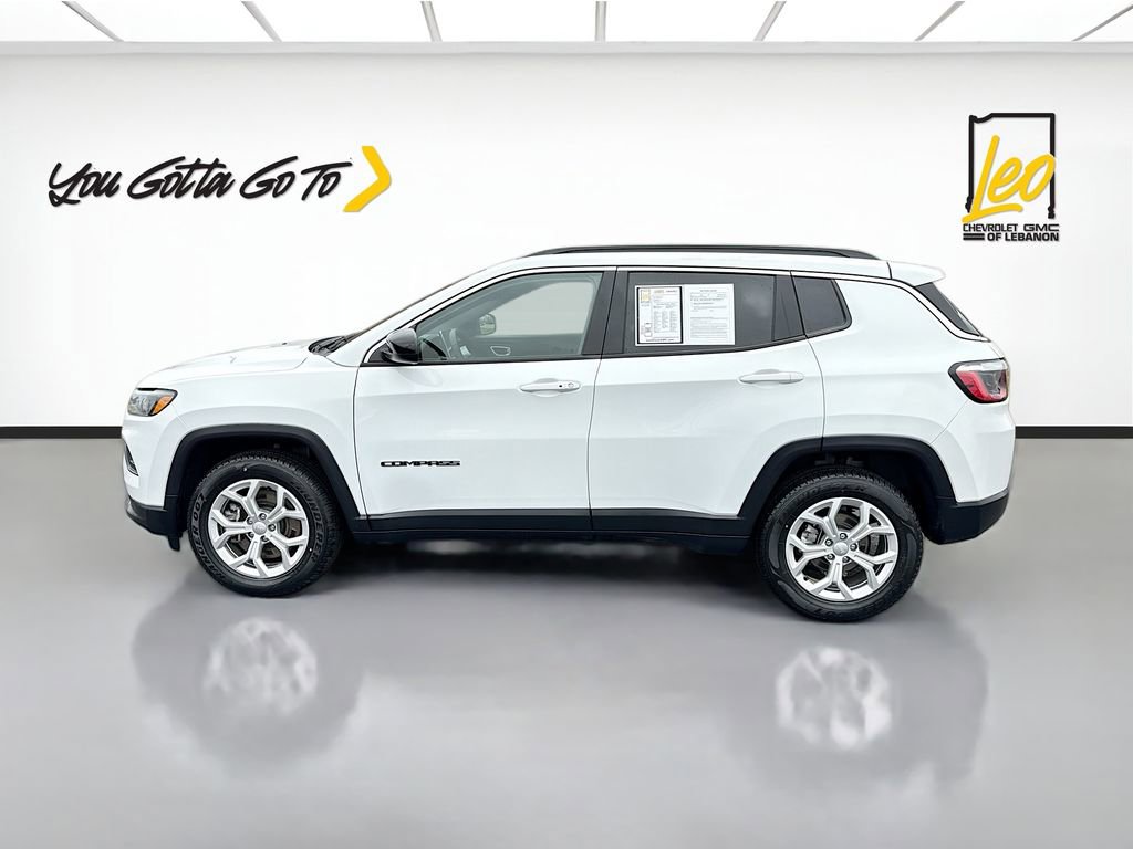 Used 2024 Jeep Compass Latitude image 8