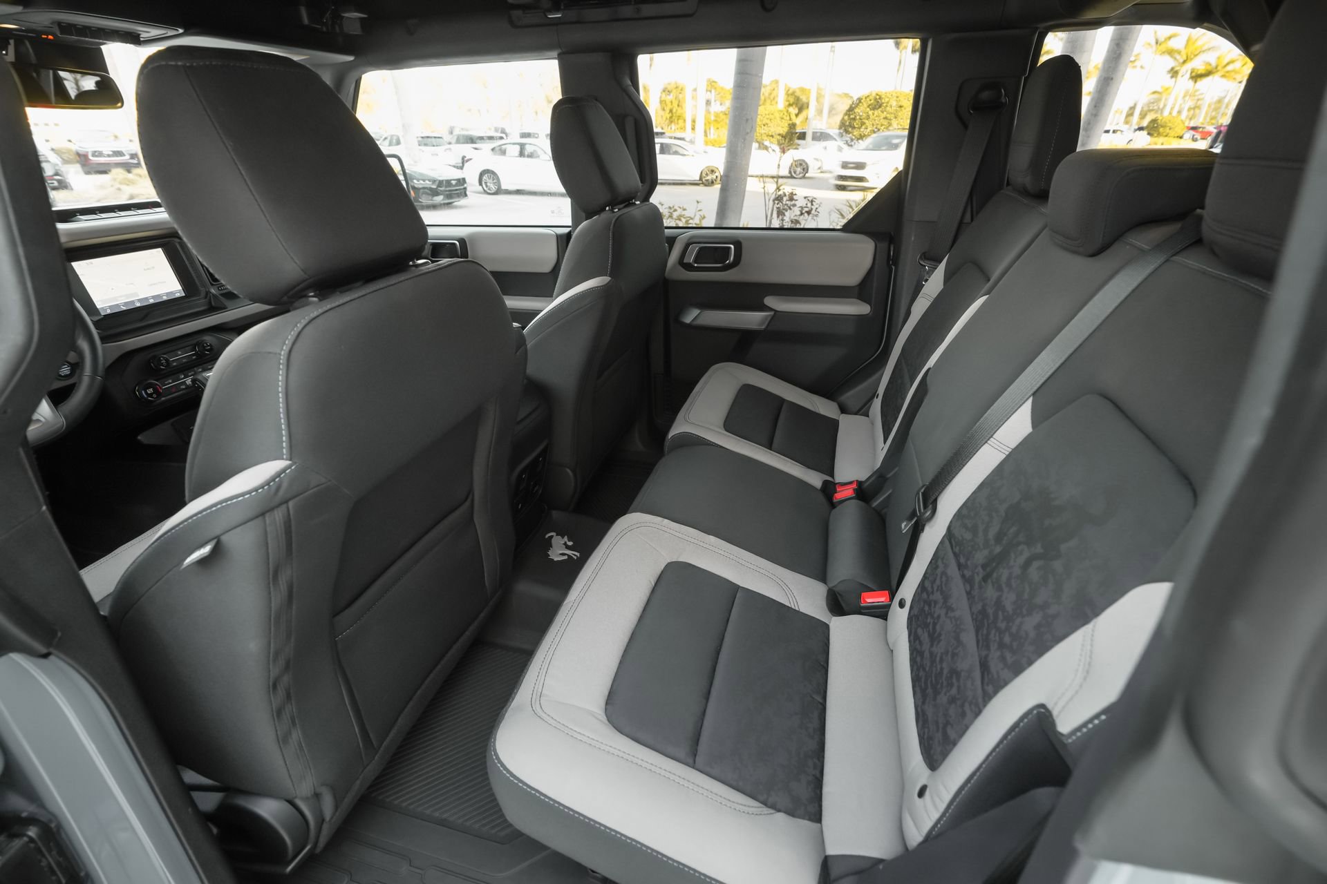 Used 2023 Ford Bronco Wildtrak image 33