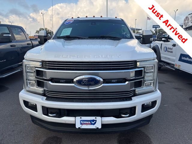Used 2018 Ford F350 Limited image 3