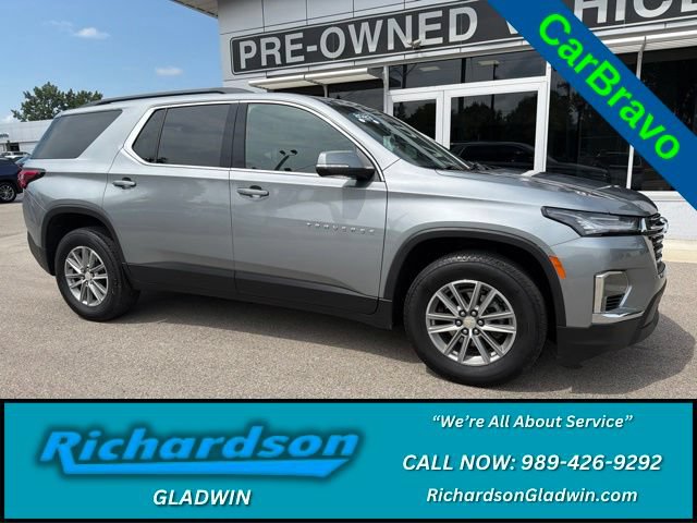 Certified 2023 Chevrolet Traverse LT FWD image 1