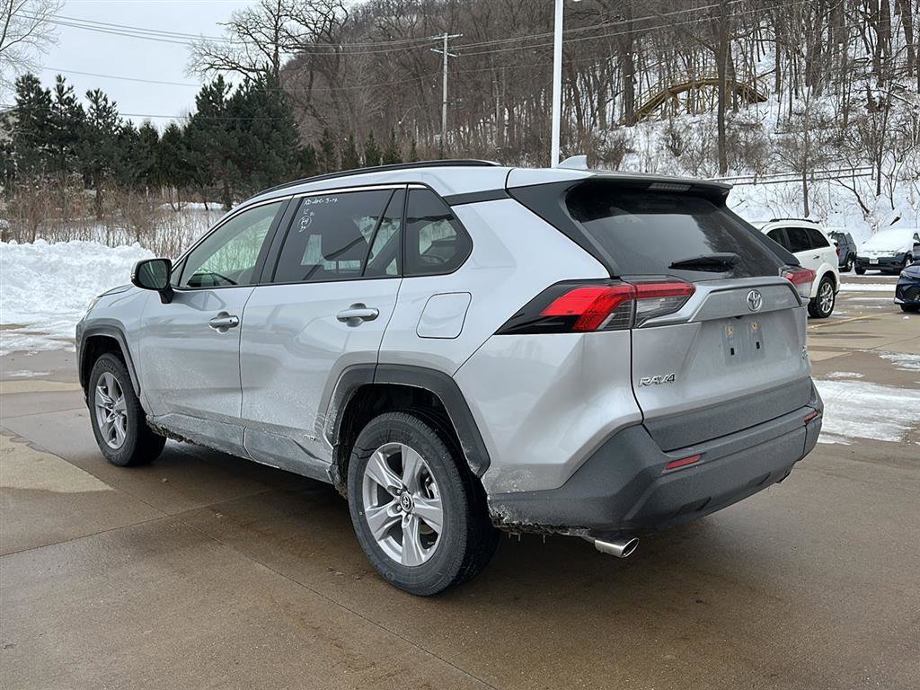 Certified 2025 Toyota RAV4 XLE image 9
