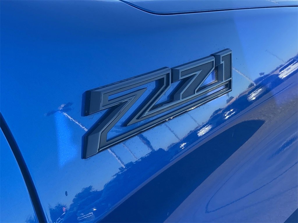 Used 2024 Chevrolet Silverado 1500 LT Trail Boss w/ Convenience Package II image 6