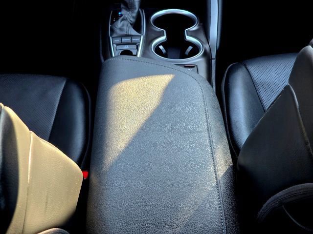 Used 2022 Toyota Camry XLE w/ Navigation Package image 20