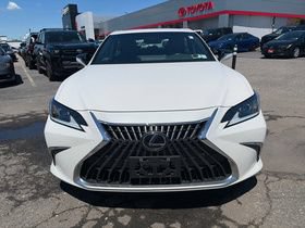 Used 2023 Lexus ES 250 w/ Premium Package AWD/4WD image 11