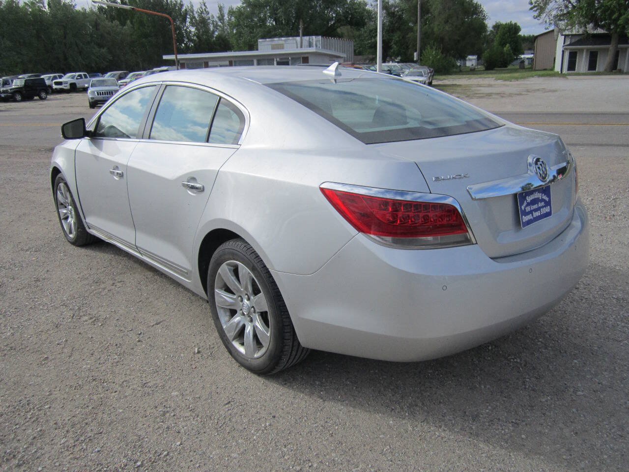 Used 2010 Buick LaCrosse CXL w/ Luxury Package FWD image 5