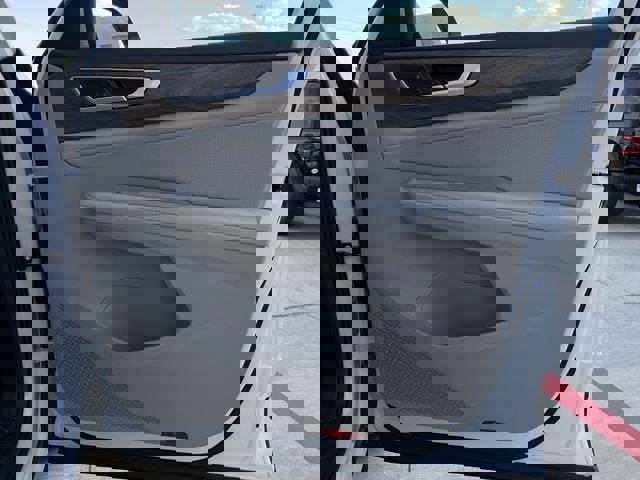 New 2026 Volkswagen Atlas SE image 18