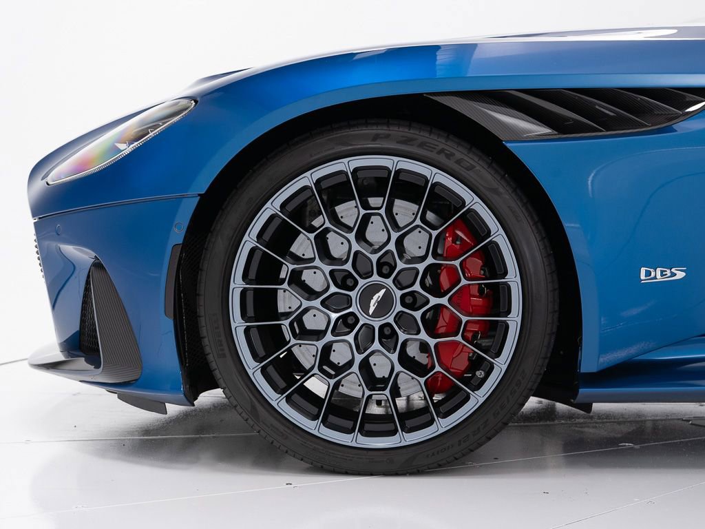 Used 2023 Aston Martin DBS Superleggera Volante image 45