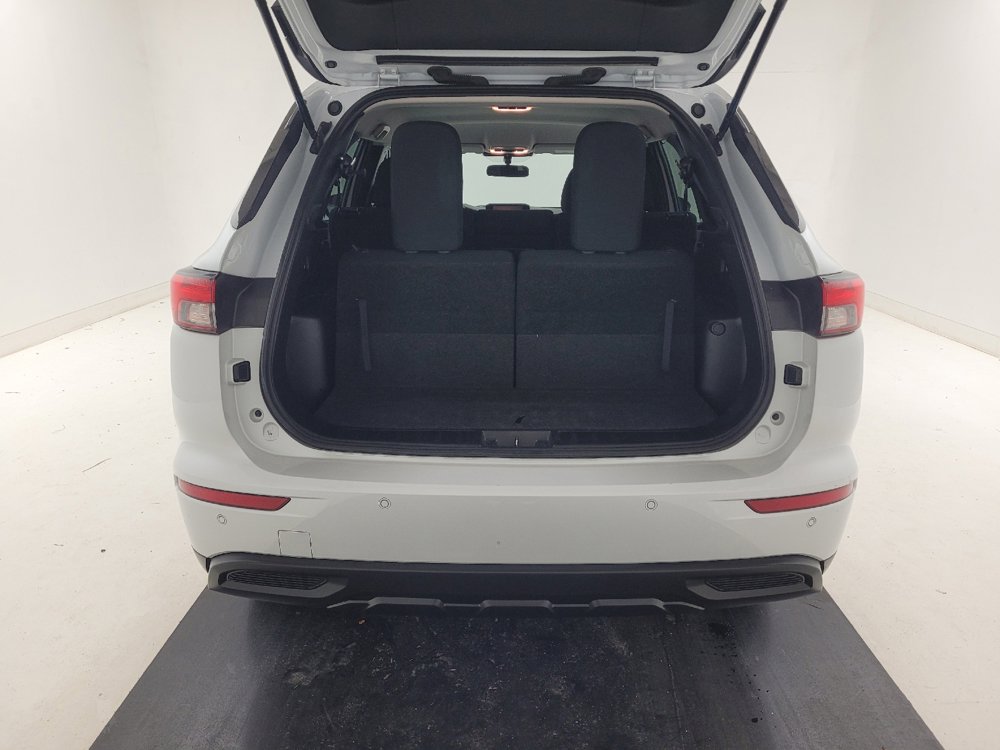 Used 2022 Mitsubishi Outlander ES AWD/4WD image 29