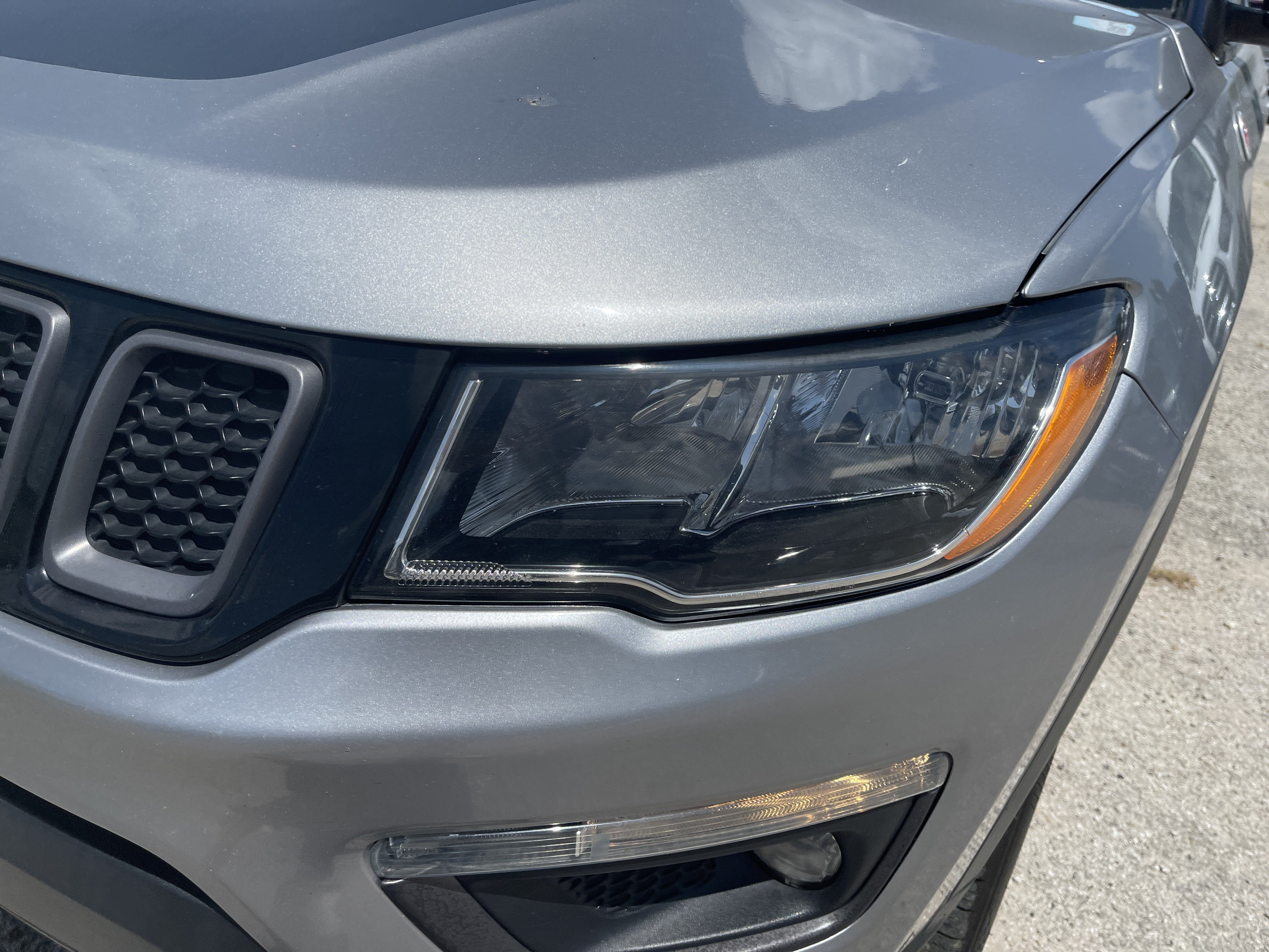 Used 2021 Jeep Compass Trailhawk AWD/4WD image 10