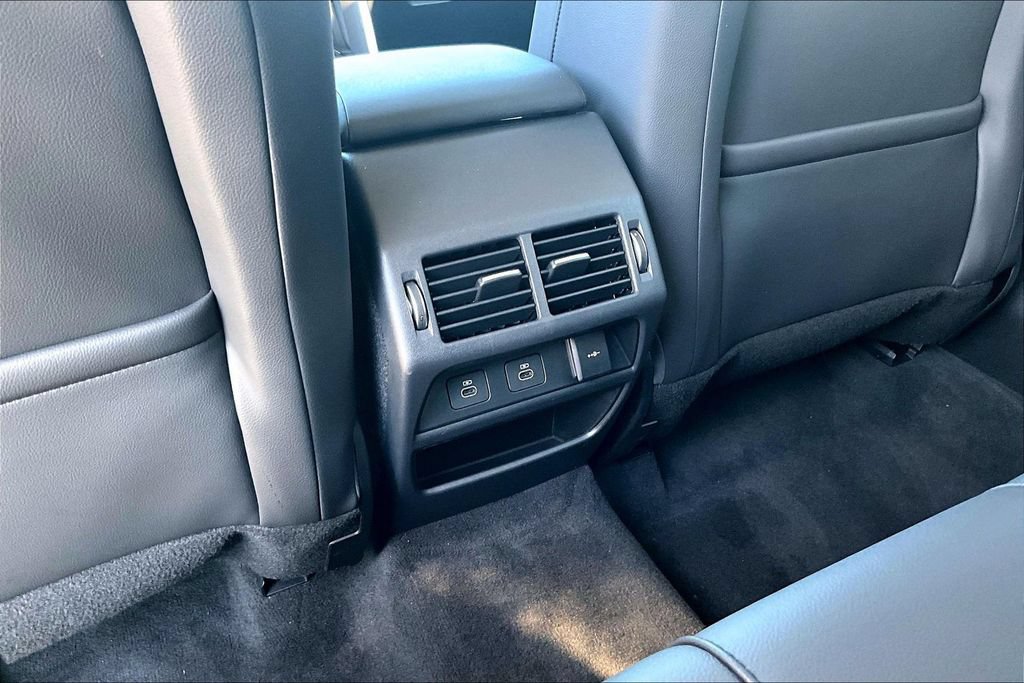 Certified 2025 Land Rover Discovery Sport S AWD/4WD image 10