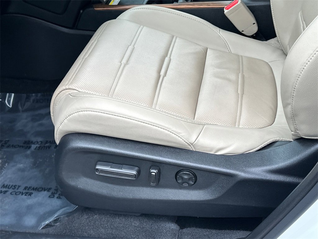 Used 2022 Honda CR-V Touring image 21
