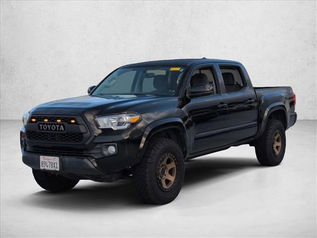 Used 2016 Toyota Tacoma SR5 w/ SR5 Appearance Package (SN)