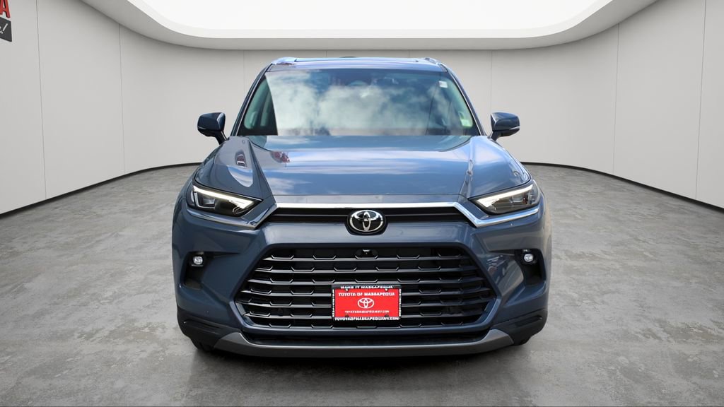 Certified 2026 Toyota Grand Highlander Platinum image 7