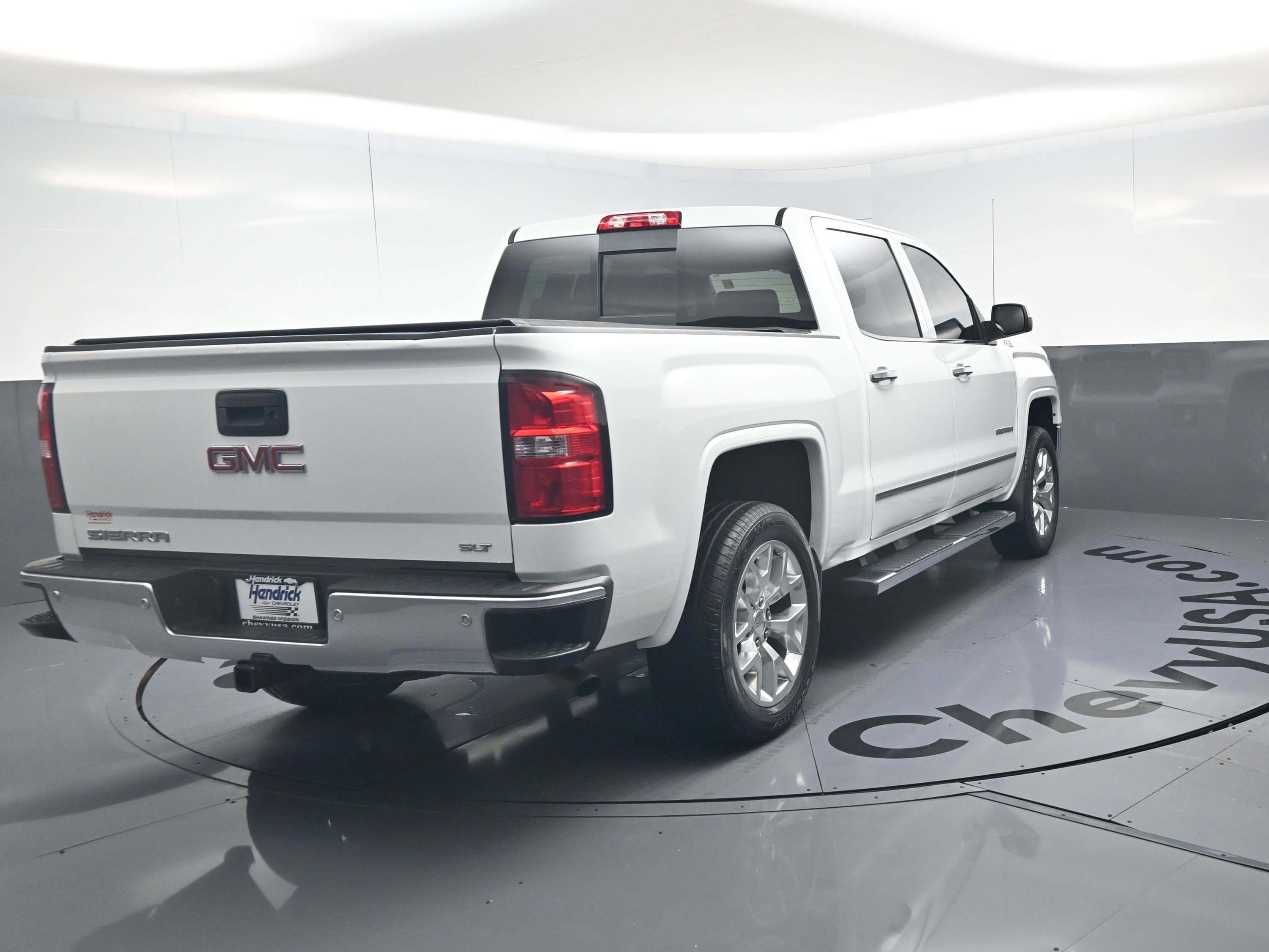 Used 2015 GMC Sierra 1500 SLT w/ SLT Crew Cab Value Package image 9
