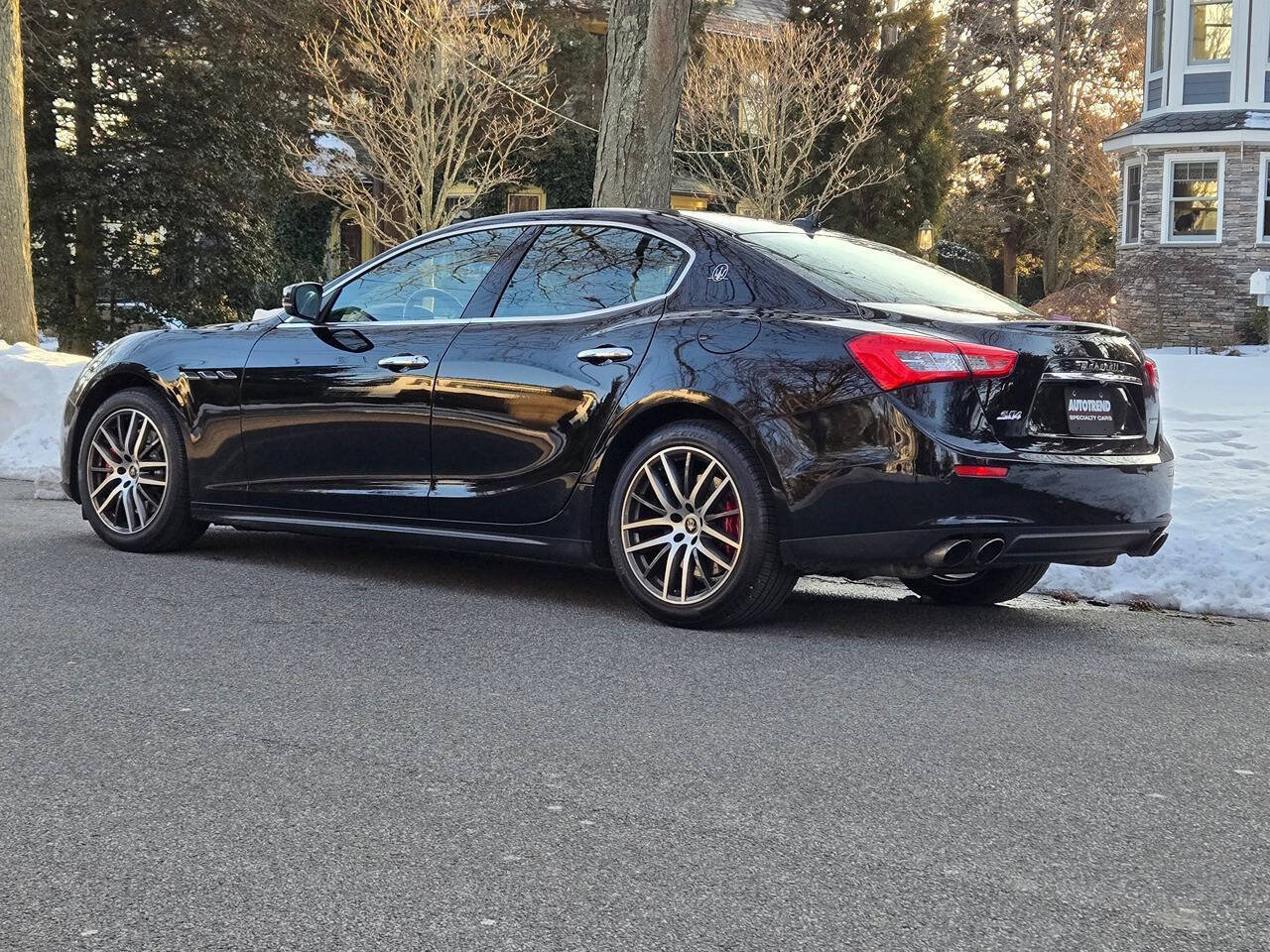 Used 2017 Maserati Ghibli S Q4 AWD/4WD image 4