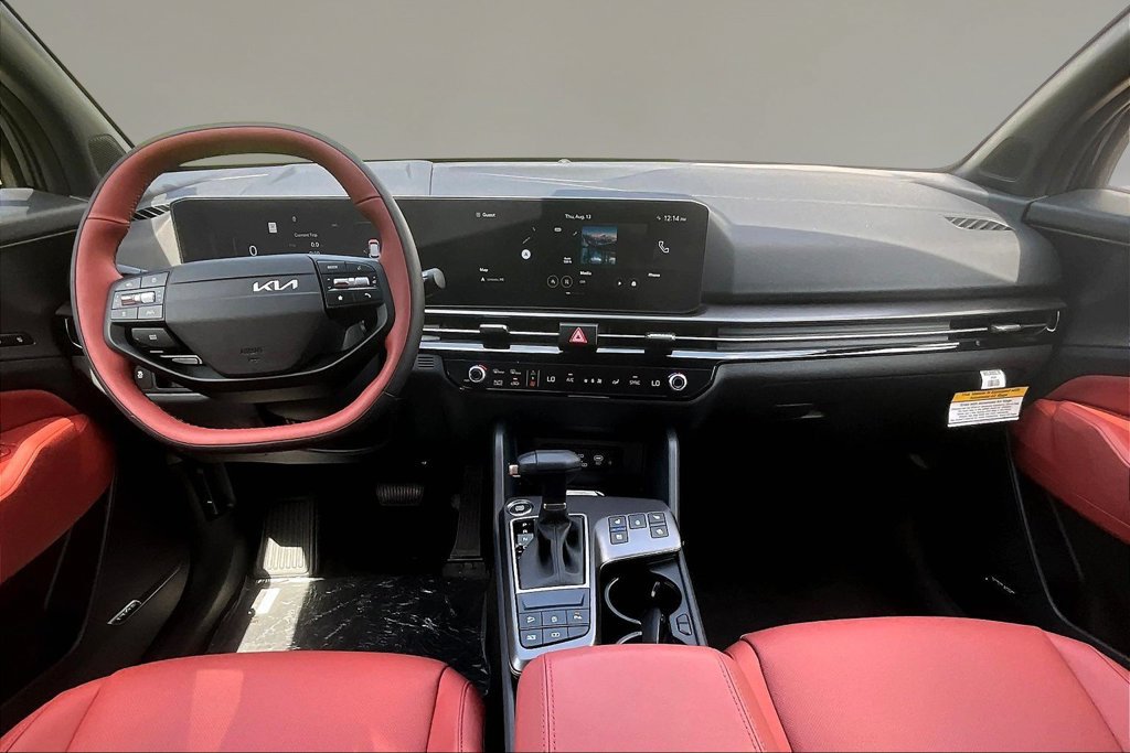 New 2026 Kia Sportage SX FWD image 5