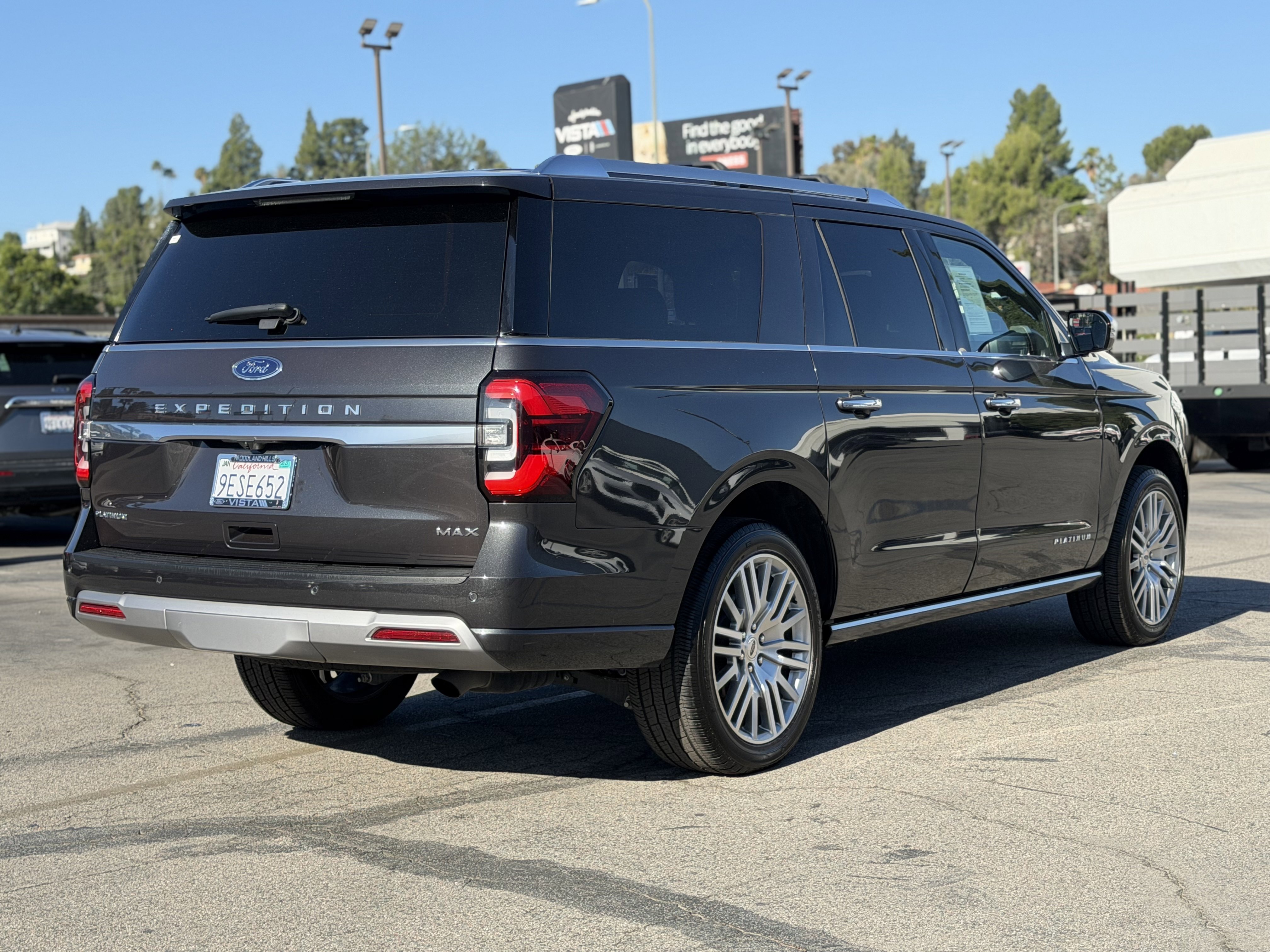 Certified 2023 Ford Expedition Max Platinum AWD/4WD image 7