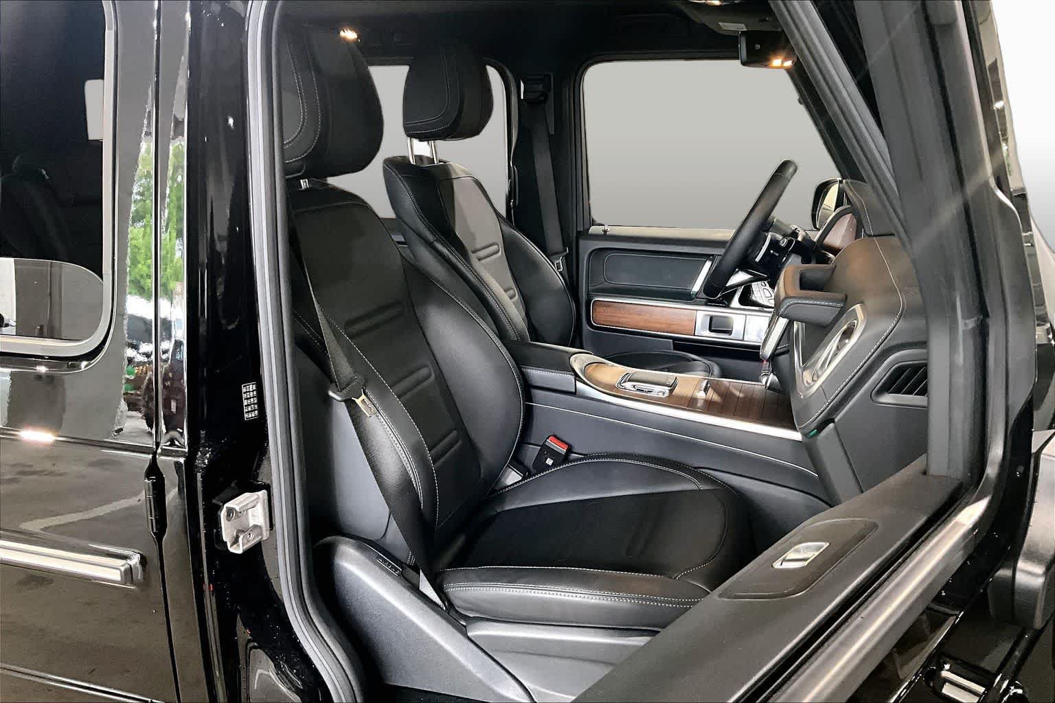 Certified 2025 Mercedes-Benz G 580 w/ EQ Technology image 8