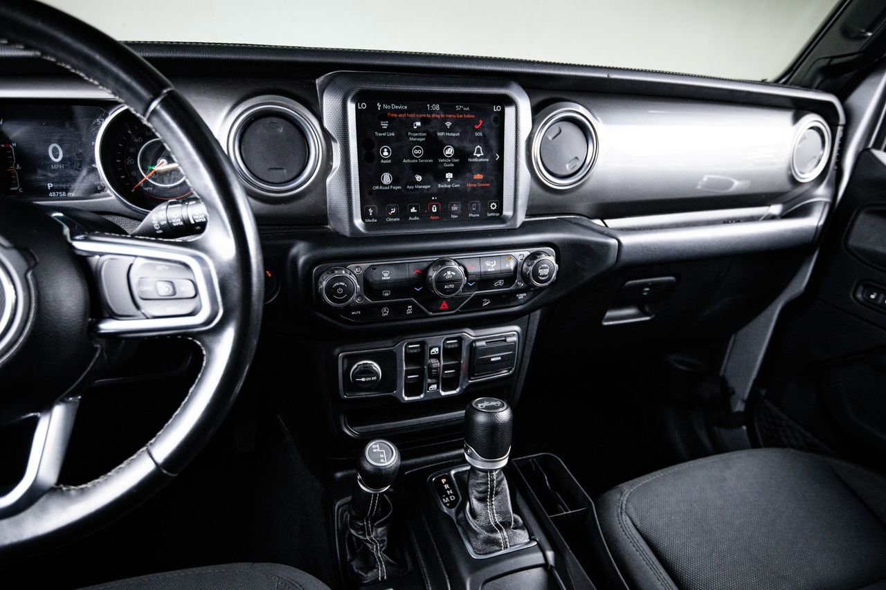 Used 2020 Jeep Wrangler Unlimited Sahara AWD/4WD image 19