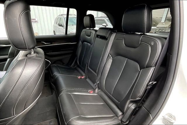 Used 2024 Jeep Grand Cherokee Limited 4xe image 26