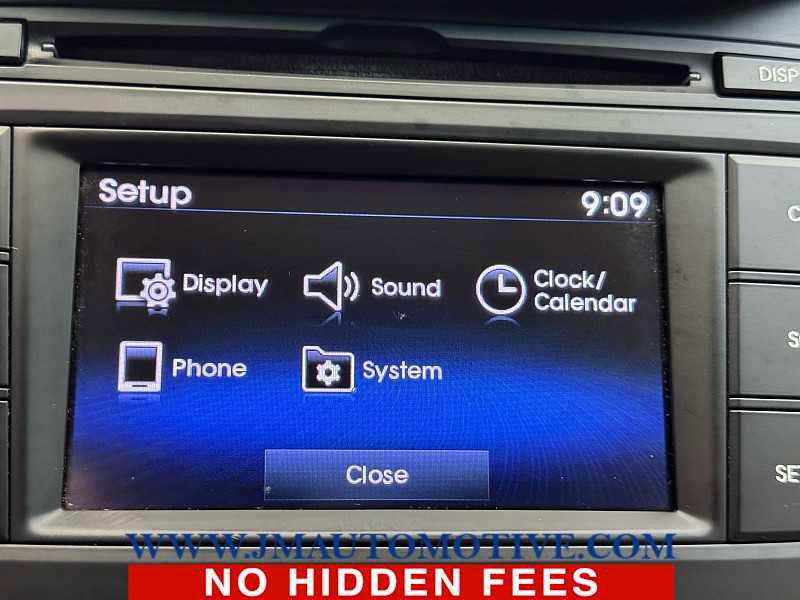 Used 2017 Hyundai Santa Fe Sport AWD/4WD image 25