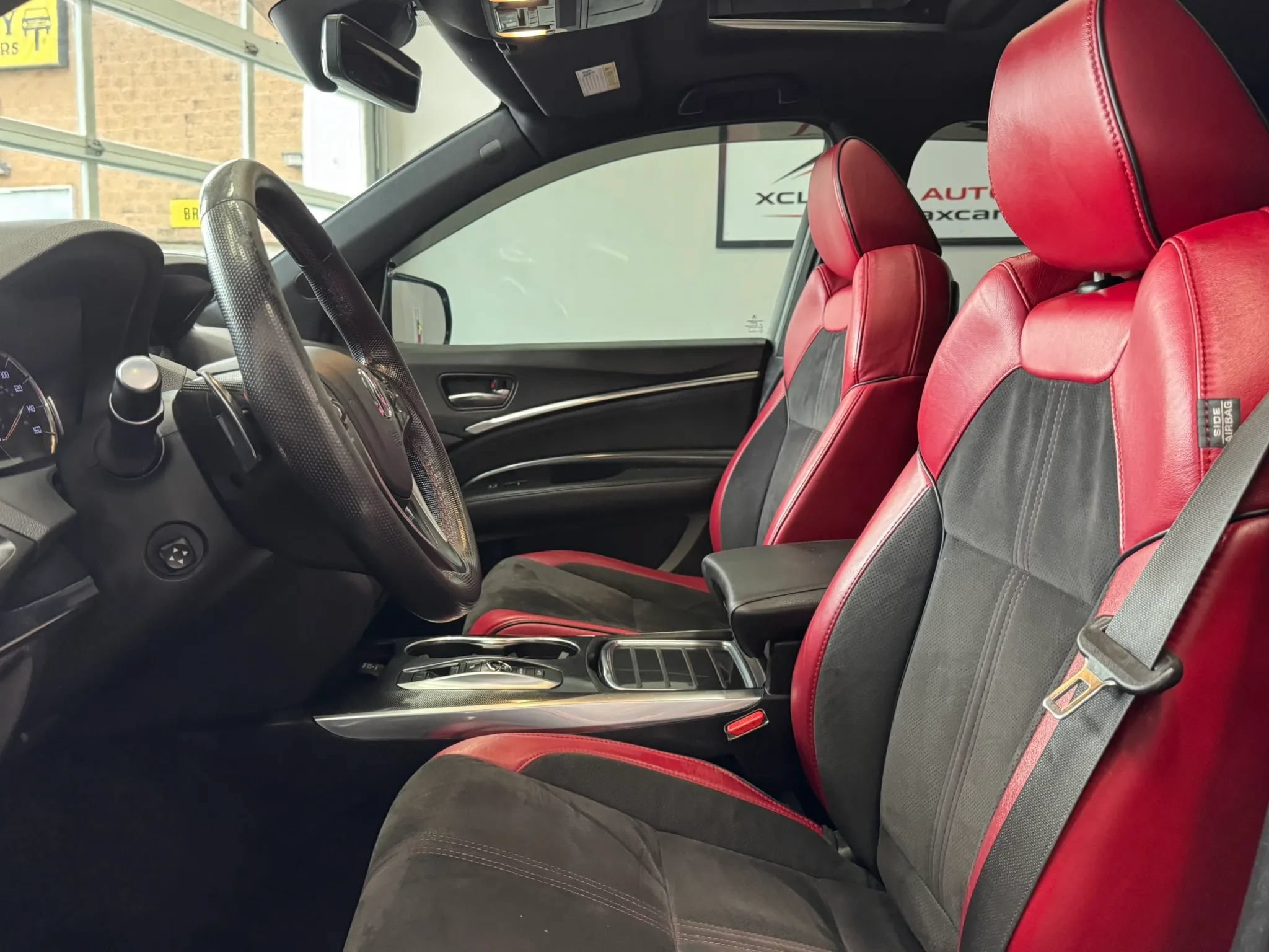 Used 2019 Acura MDX w/ Technology Package AWD/4WD image 10
