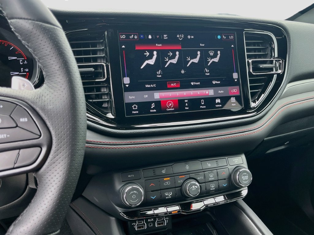 New 2026 Dodge Durango GT w/ Blacktop Package AWD/4WD image 34