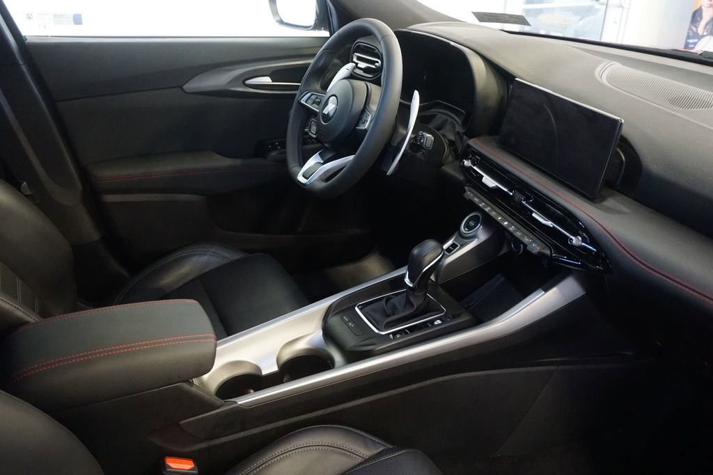 Used 2024 Dodge Hornet R/T Plus w/ R/T Blacktop Package image 25