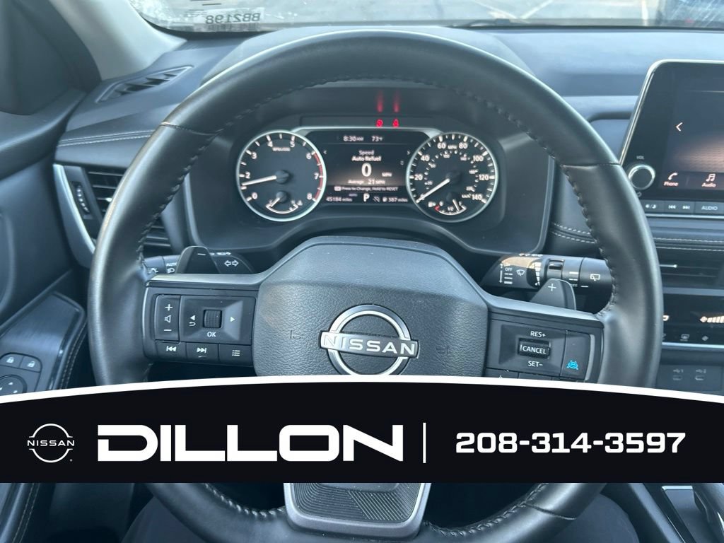 Certified 2025 Nissan Rogue SV AWD/4WD image 2