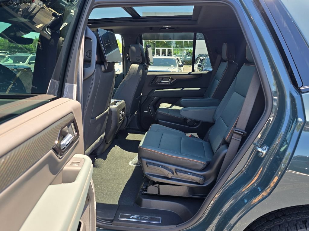New 2026 GMC Yukon AT4 w/ AT4 Premium Plus Package AWD/4WD image 24