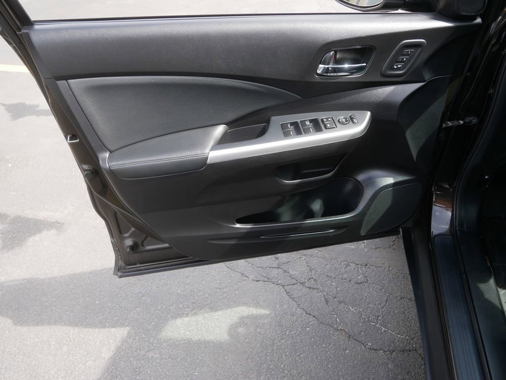 Used 2016 Honda CR-V Touring image 12