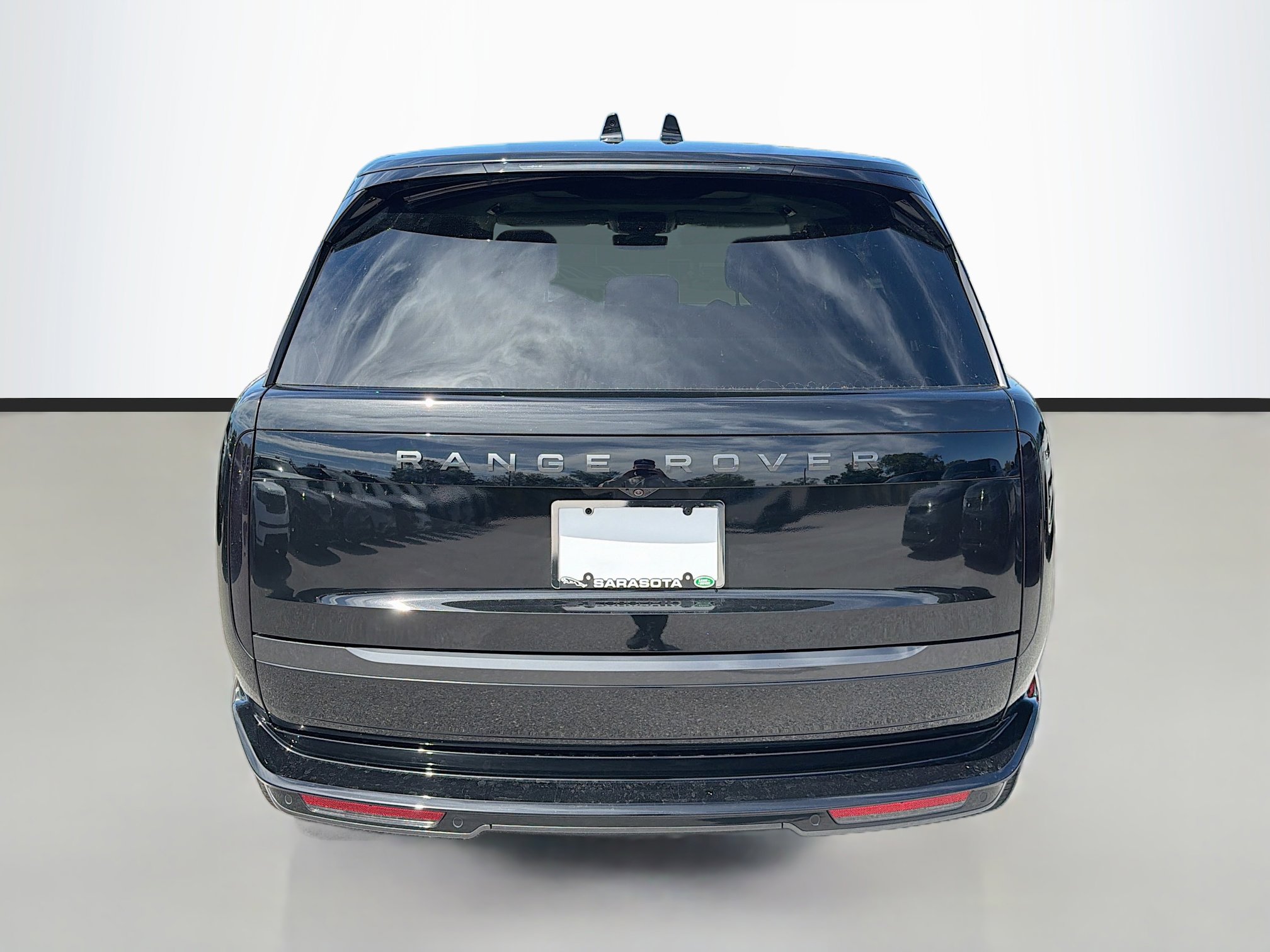 New 2026 Land Rover Range Rover SE image 4