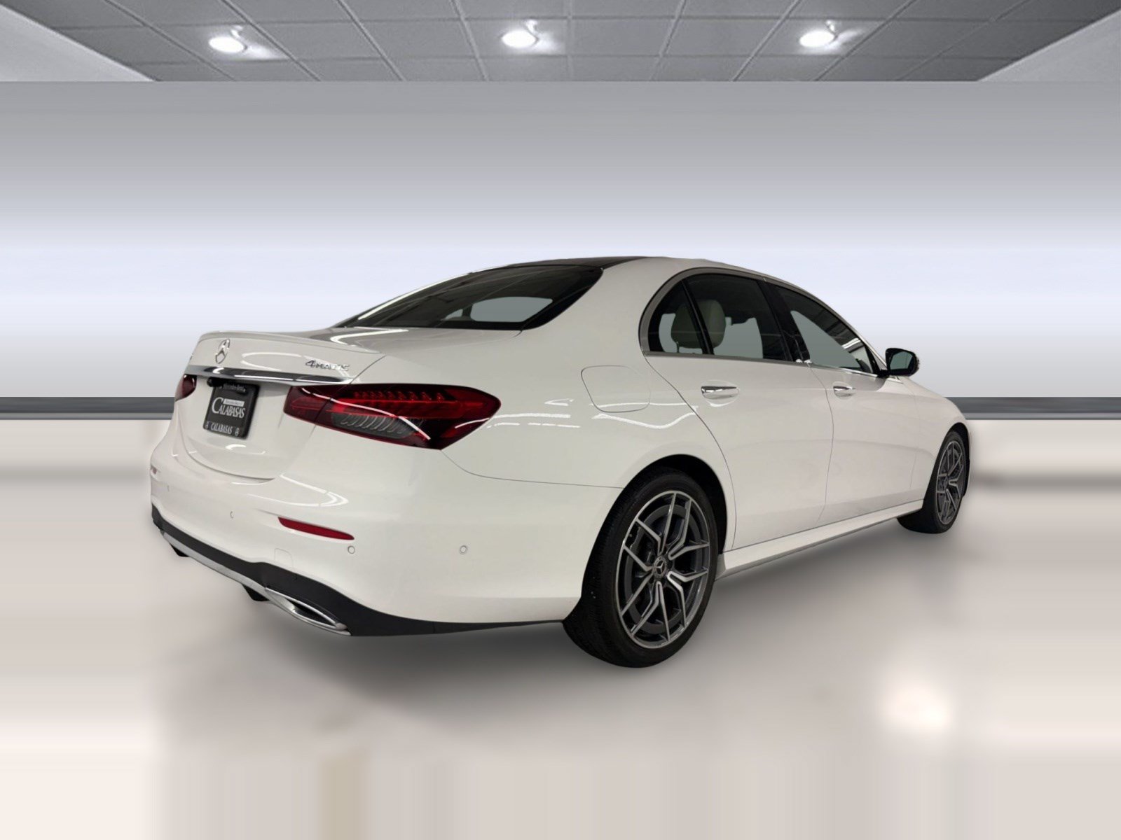 Used 2021 Mercedes-Benz E 450 4MATIC Sedan image 9