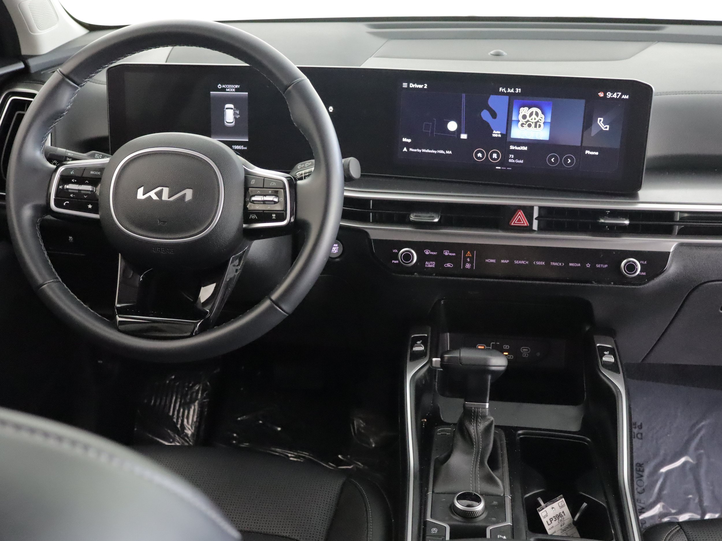 Used 2024 Kia Sorento S w/ Panoramic Sunroof Package AWD/4WD image 2