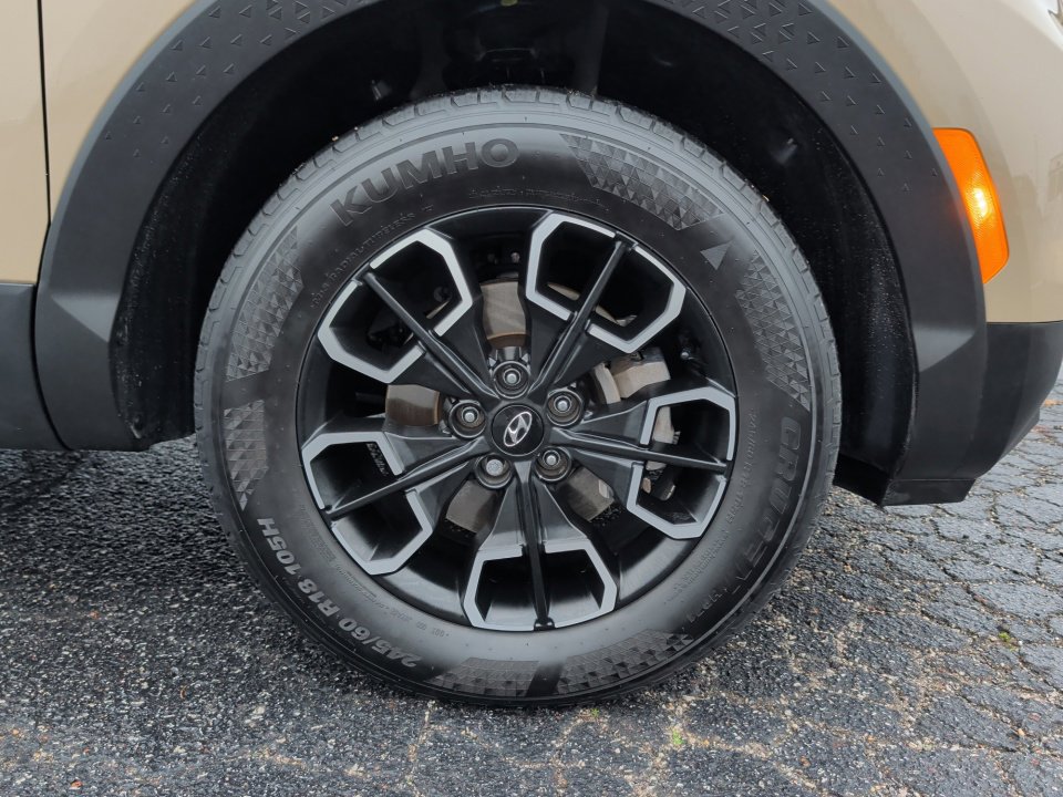 Used 2023 Hyundai Santa Cruz SEL w/ Activity Package image 25