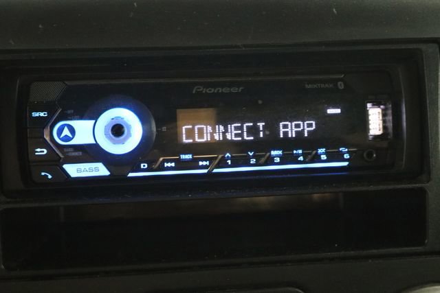 Used 2017 Jeep Wrangler Sport image 29