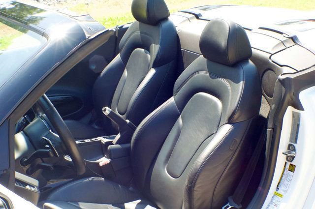 Used 2014 Audi R8 V8 w/ Convenience Package AWD/4WD image 23